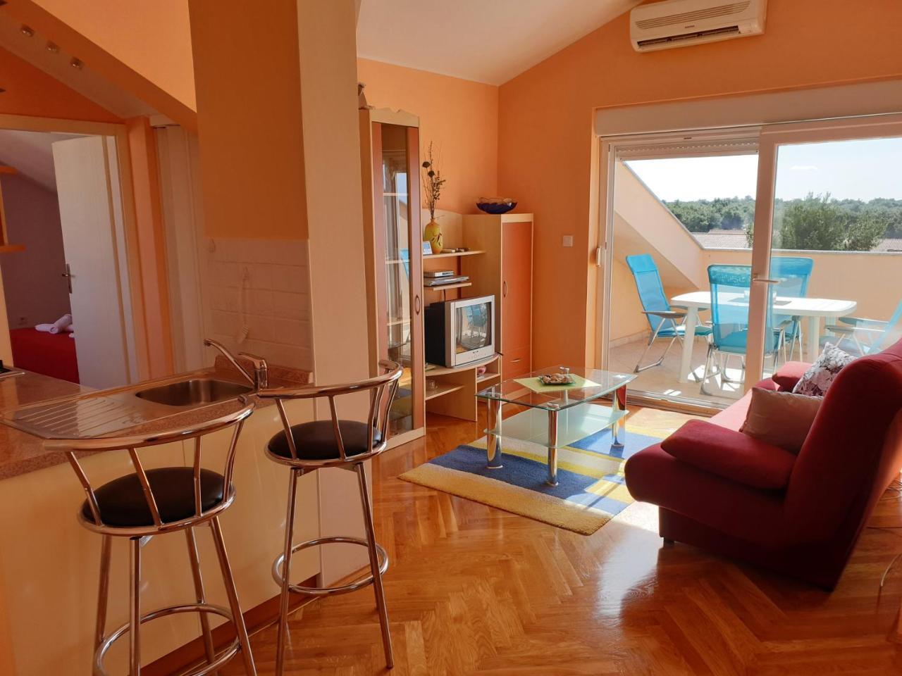 Apartment Valamar Novalja Exterior photo
