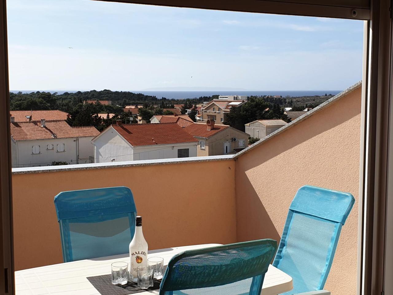 Apartment Valamar Novalja Exterior photo